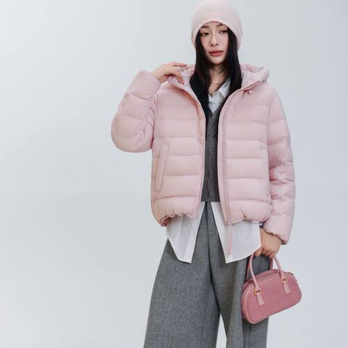 超好看90鸭绒保暖排骨羽绒服女2026新款时尚洋气云朵泡芙连帽外套