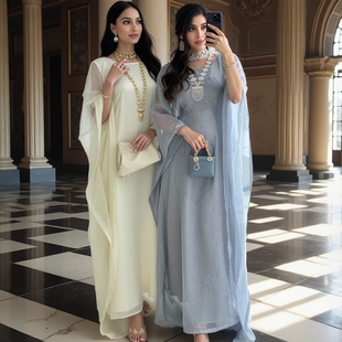 迪拜长袍女中东沙漠长裙土耳其埃及旅游穿搭新疆异域民族风连衣裙