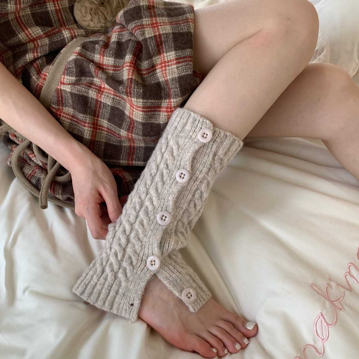 橙法口诀纽扣麻花羊毛袜套女秋冬