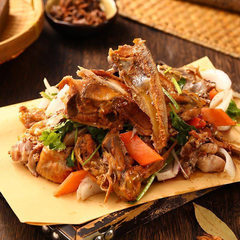 熏拌鸡架沈阳特产开袋即食麻辣鲜香鸡熟食速食食品540g