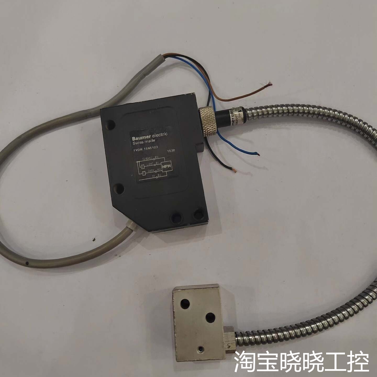 瑞士保盟BAUMER传感器FVDM 15N5103议价
