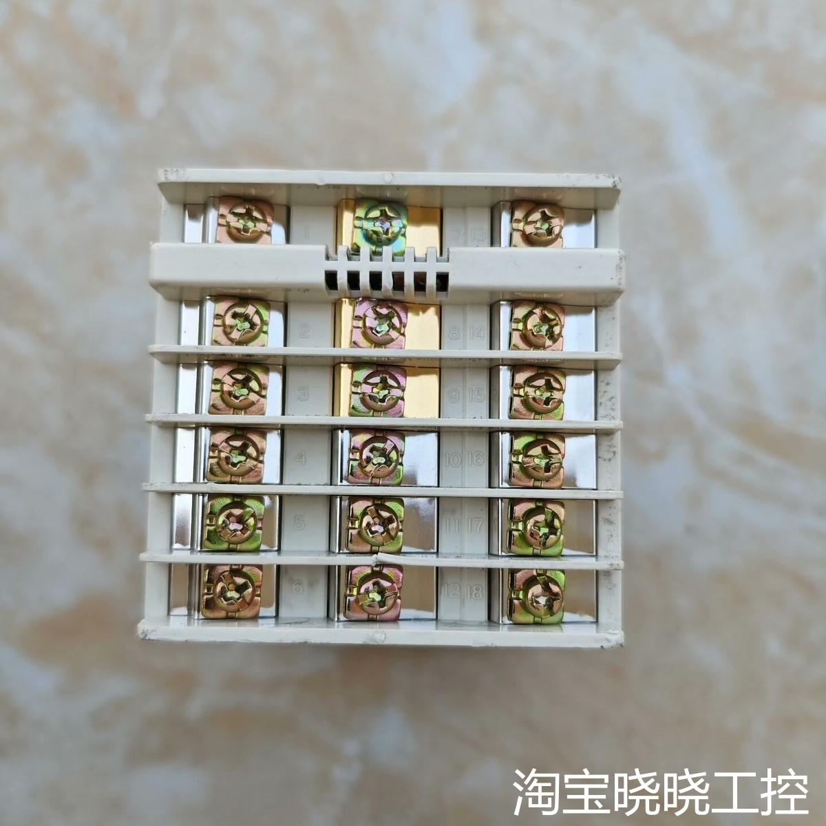 日本富士温控表PXZ7TCY2-3Y000议价