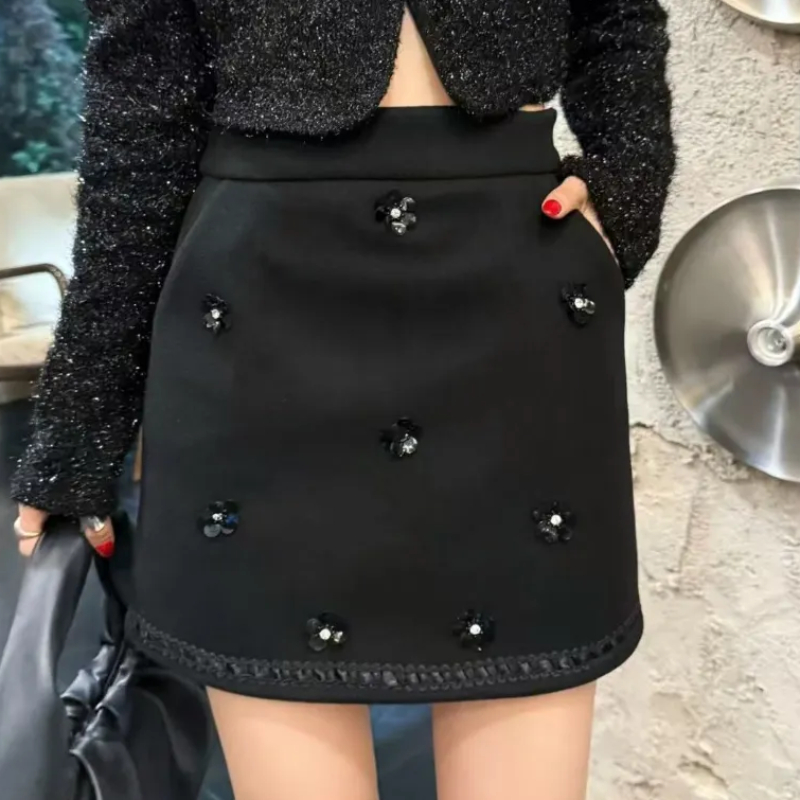 气质美妹冬季新款重工钉珠半身裙女高腰显瘦防走光A字短裙