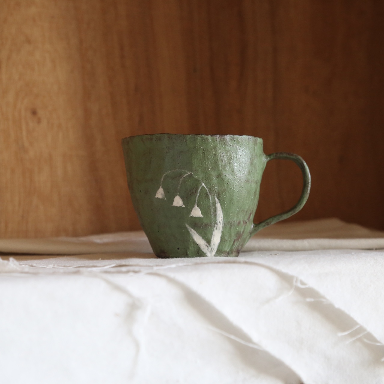 芽器手作】日式复古粗陶粉引手绘铃兰花咖啡杯碟下午茶杯侘寂风