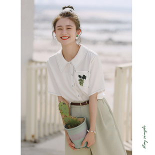 女2026新款 夏田园衬衣 衬衫 花吉B442米白色撞色明线葡萄刺绣短袖