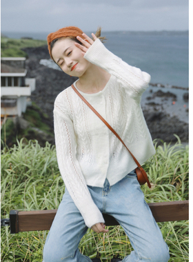 花吉B515米白色双排扣马海毛镂空针织开衫女2025新款春针织衫毛衣