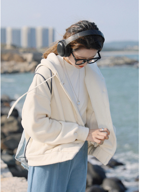 花吉B587米杏色加绒加厚休闲连帽卫衣女2026新款秋冬学院风外套