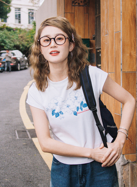 花吉B938小蓝花百搭显瘦弹力修身圆领小短款T恤女2026新款夏上衣