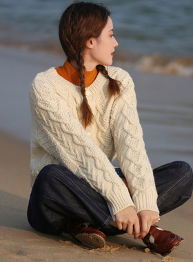 花吉B553米色韩版立体绞花圆领皮扣毛衣女2025年新款秋冬针织开衫