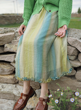 花吉Q502黄绿色松紧腰渐变竖条纹宽松木耳花边半身裙2025新款春季