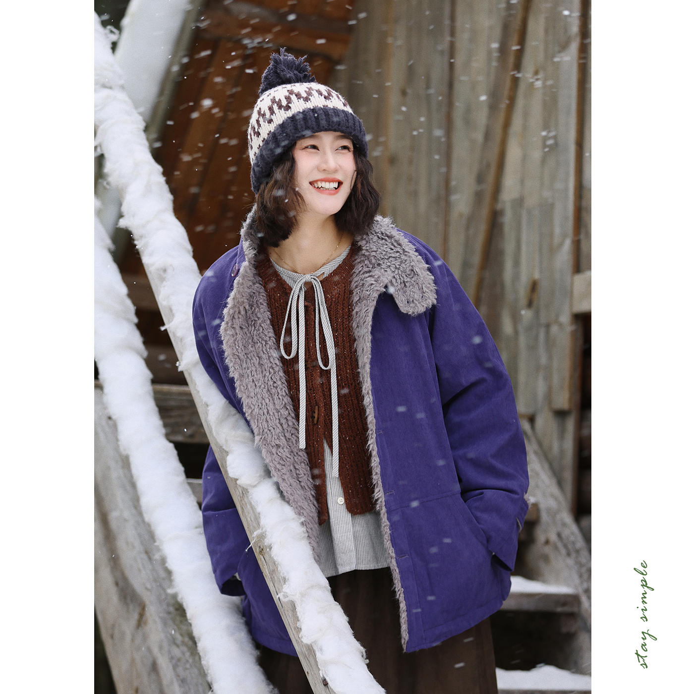 花吉蓝紫色撞色复古灯芯绒棉服