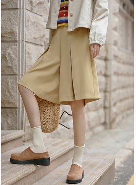 花吉K213布丁黄色高腰垂坠压褶裙裤女2025新款夏垂感宽松休闲短裤