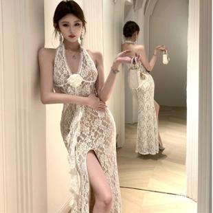 韩版气质挂脖深V蕾丝修身显瘦长裙子女秋冬季性感收腰开叉连衣裙