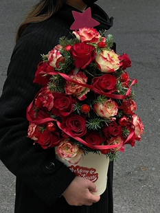 延吉圣诞树抱抱桶苹果杰克玫瑰花束圣诞节平安夜送女友约会鲜花店