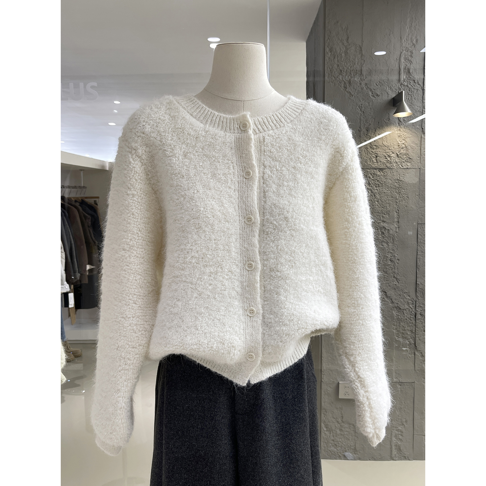 简约温柔氛围感毛圈毛针织开衫女