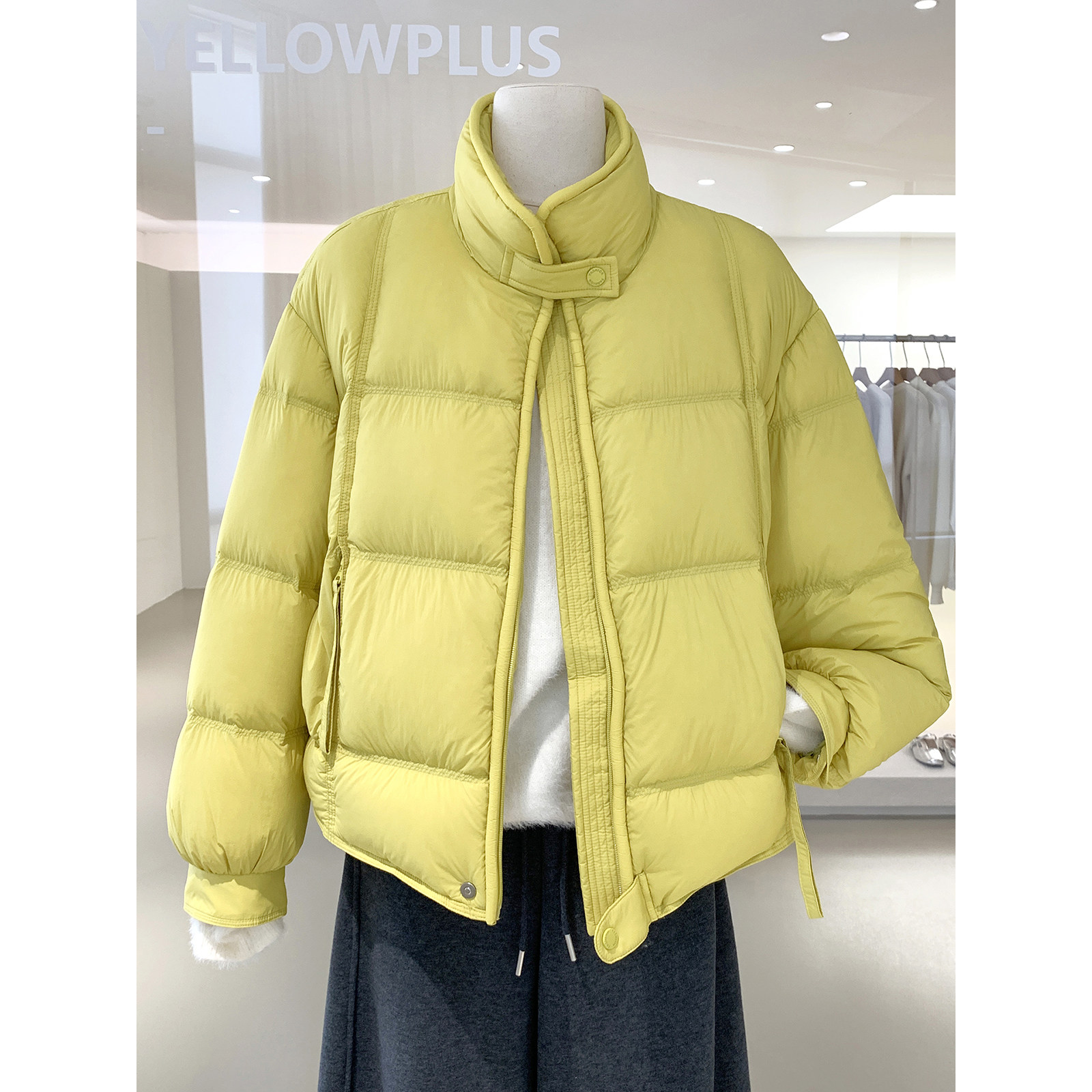 年度宝藏泡芙羽绒服！蓬松轻盈立领纯色面包服冬季保暖舒适外套女,女装/女士精品,短外套,淘宝优惠券,粉丝福利购,淘宝优惠卷