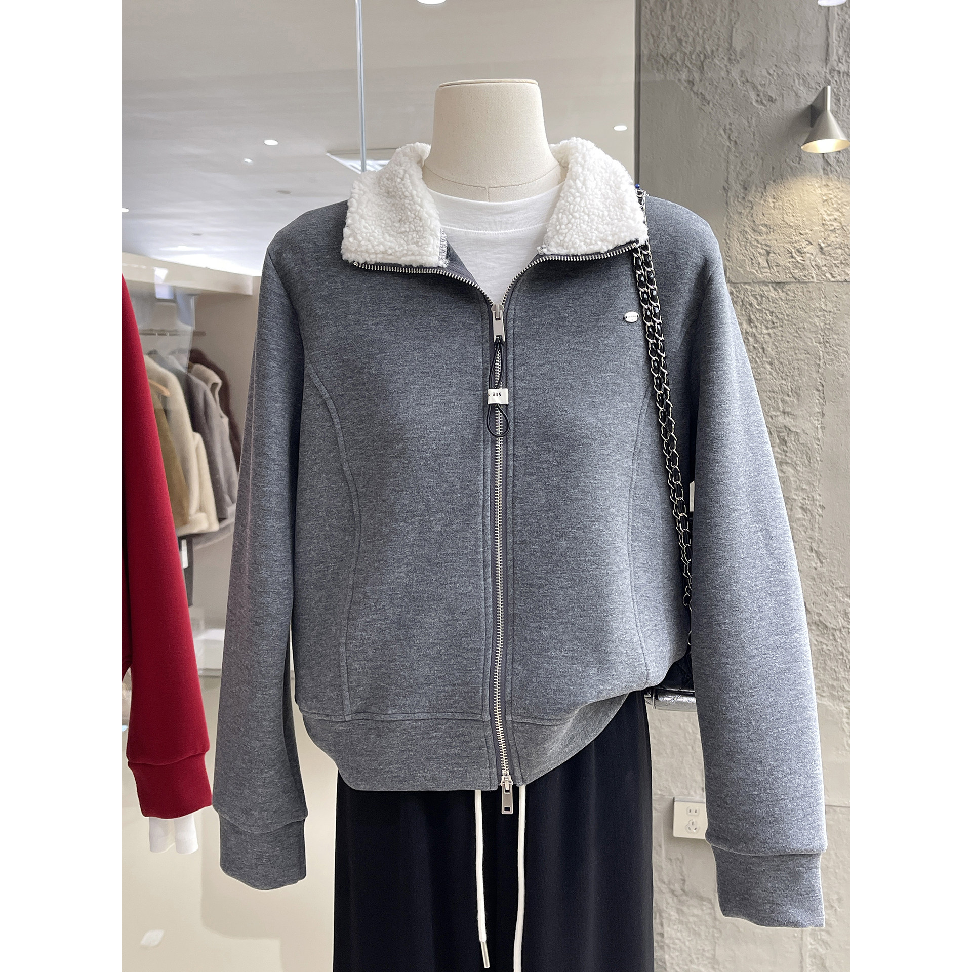 品质面料细腻柔滑空气羊绒羊羔毛翻领拉链开衫外套休闲运动风卫衣