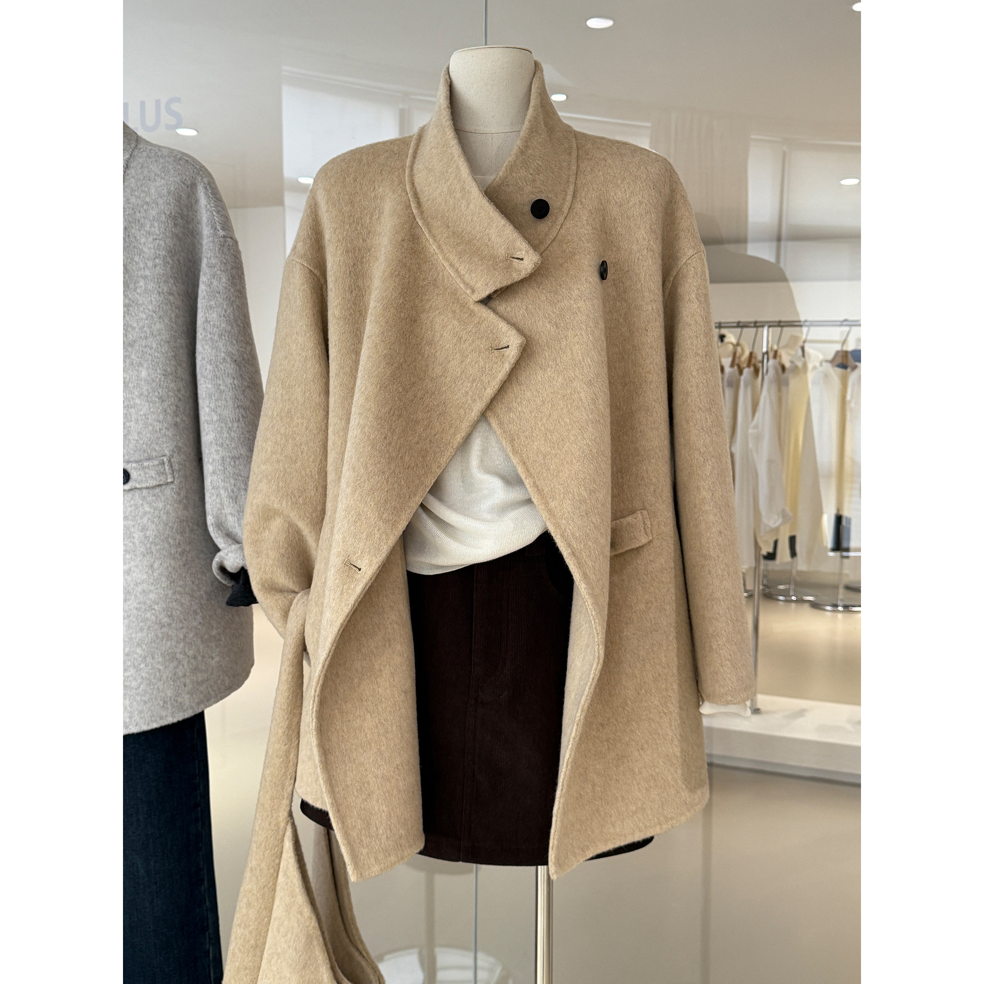 简约纯色立领双面羊毛大衣秋冬韩版气质通勤中长款呢子外套配包包