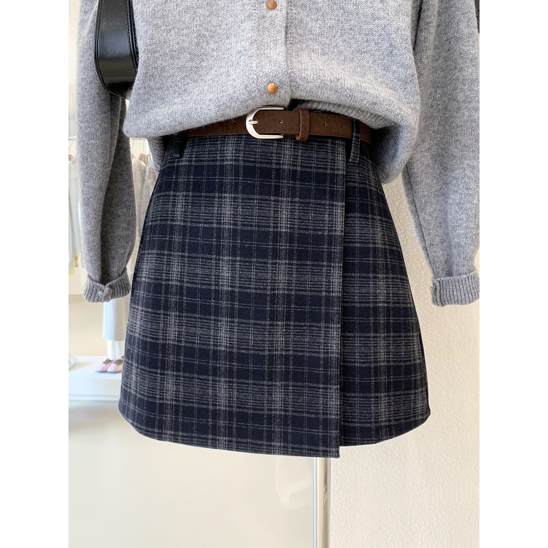 韩系学院风格雷系格子半身裙短裙