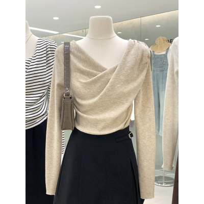 早秋韩系温柔气质荡领长袖针织衫