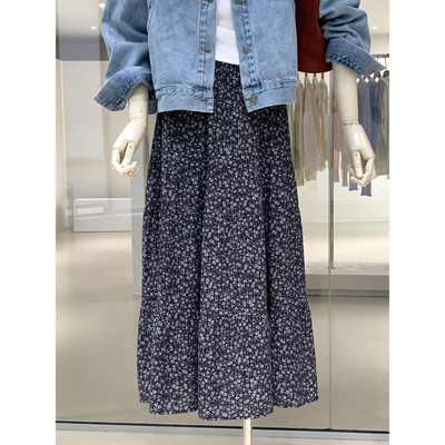 温柔清冷复古文艺中长碎花半身裙