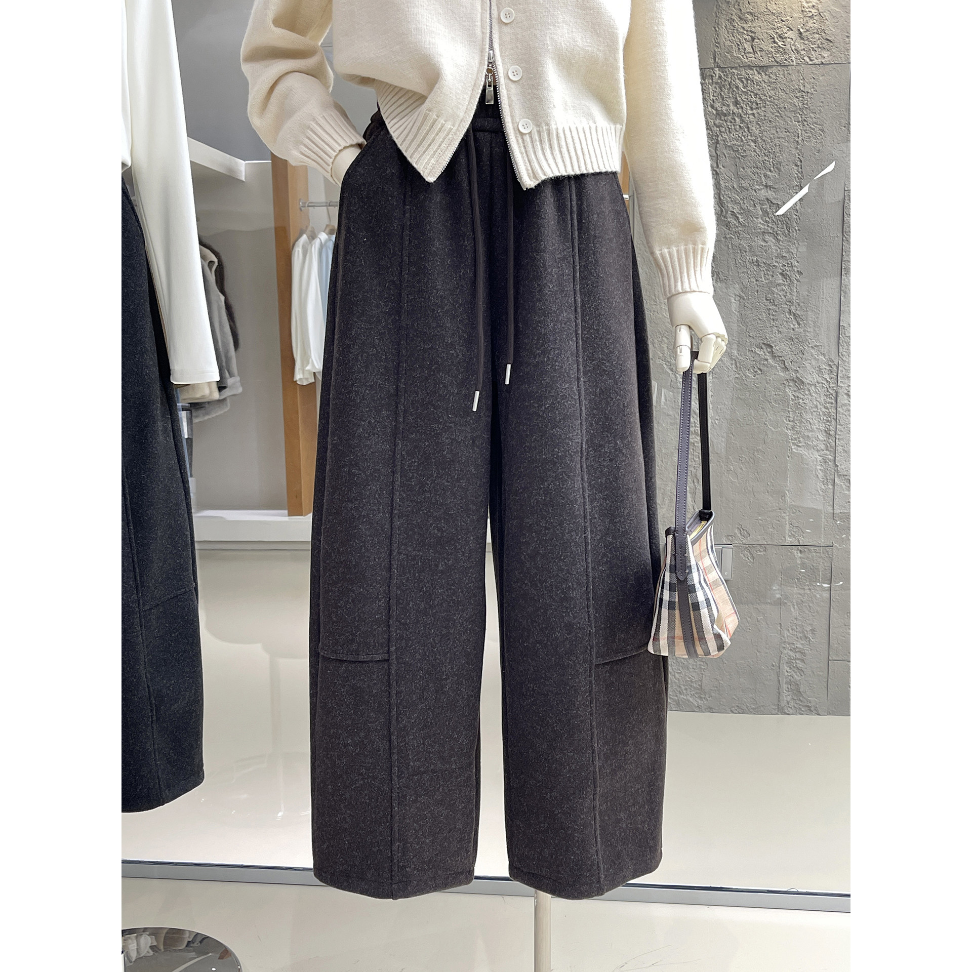 舒适感YYDS加绒保暖慵懒感宽松休闲裤秋冬新款品质毛呢阔腿肥肥裤,女装/女士精品,休闲裤,淘宝优惠券,粉丝福利购,淘宝优惠卷