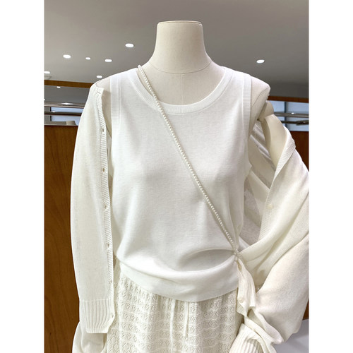 Bi入款高级质感纯色无袖针织背心