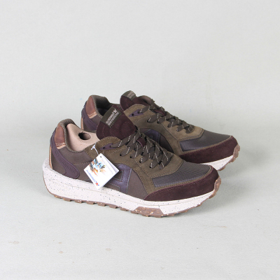 德国高端男女减震防滑跑步鞋