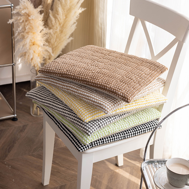 灯芯绒毛绒冬季椅子垫加厚餐椅垫简约家用屁垫防滑坐垫办公室座垫