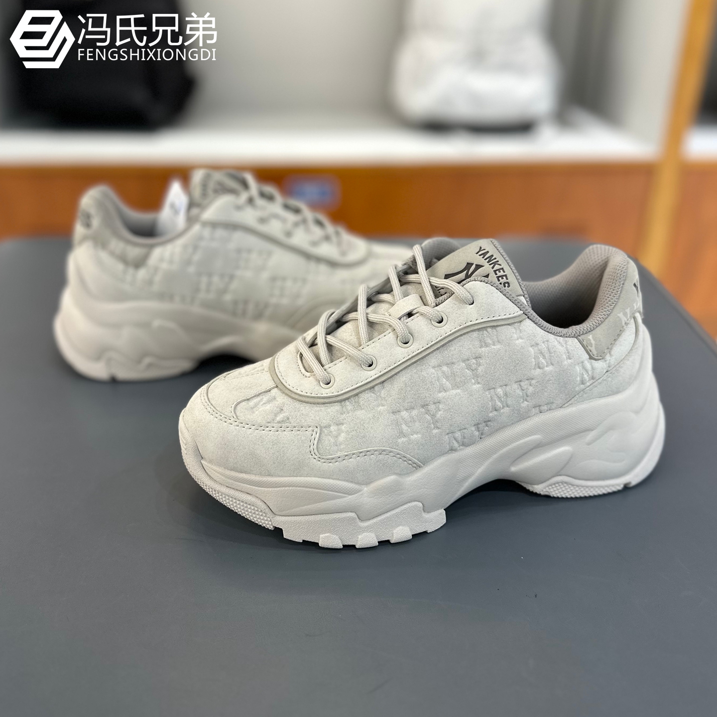 MLB老爹鞋做旧印刻老花厚底增高