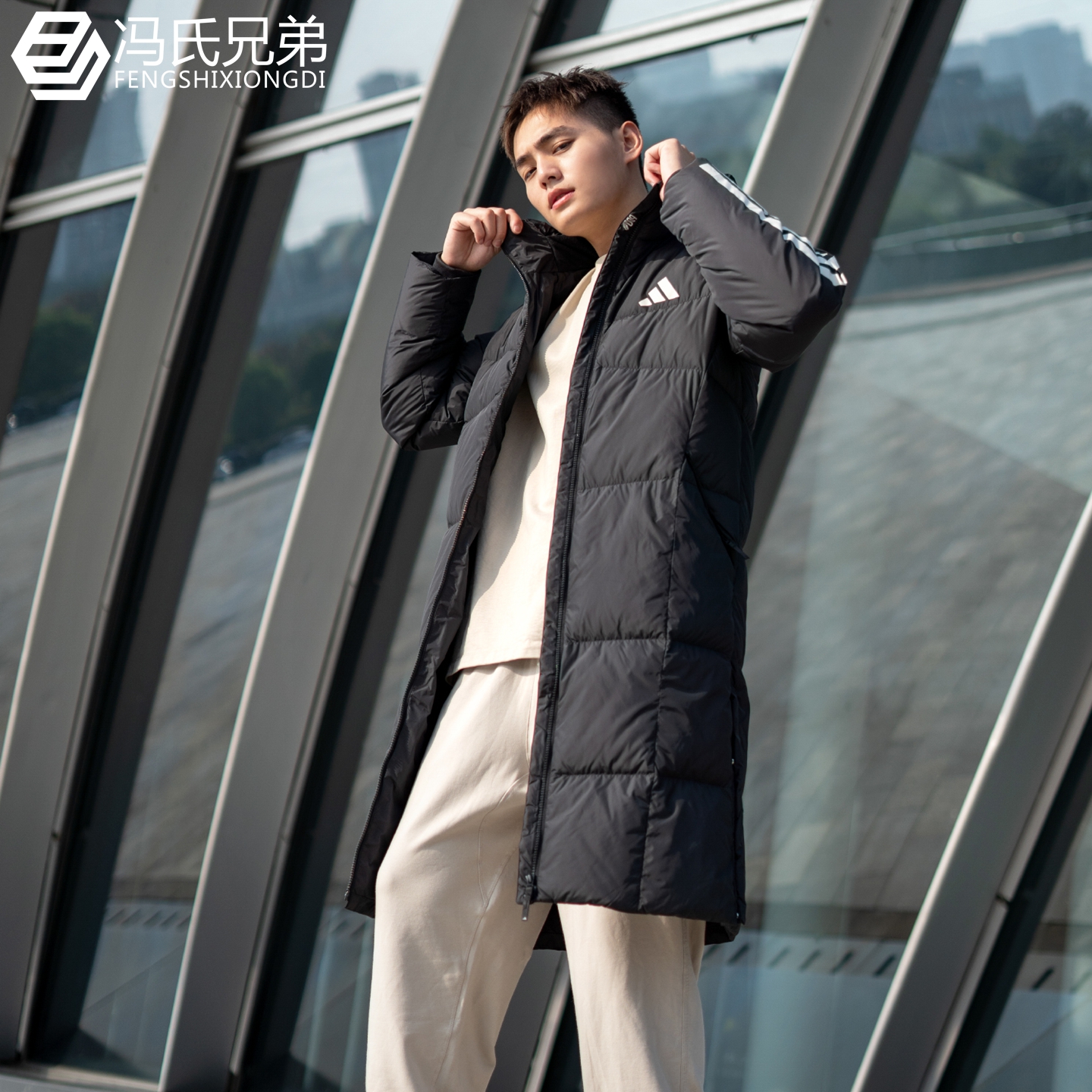 阿迪达斯保暖情侣连帽长款羽绒服