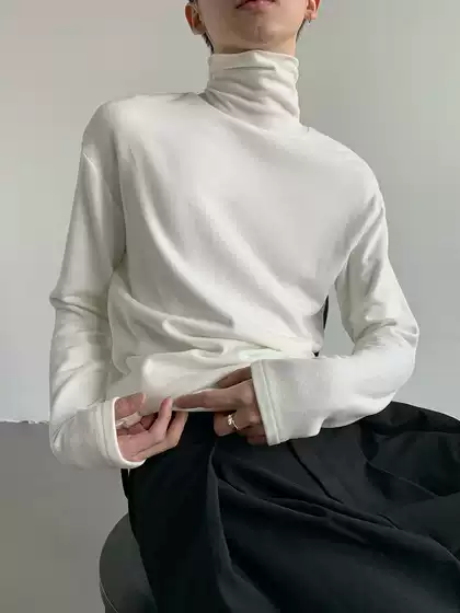 Mion's Autumn and Winter Layering Essential Is This Thin Velvet Turtleneck Basic Base Layer Shirt for Both Men and Women