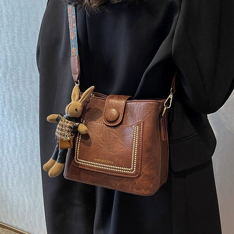 法国DUDK新款复古斜挎包高级真皮包送女友送老婆新年礼物水桶包包