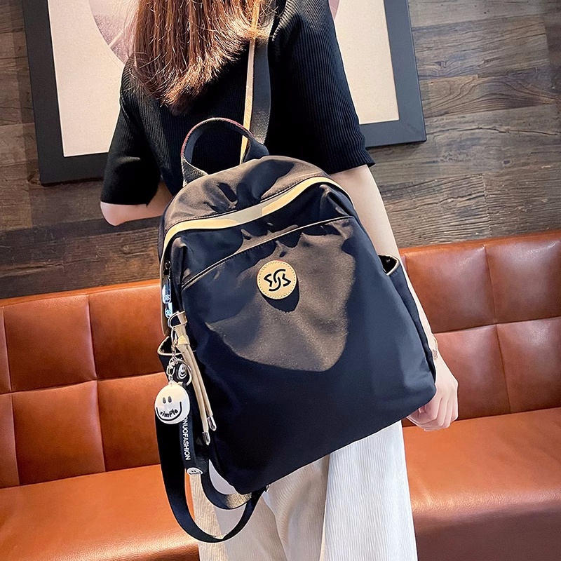 香港IT.MUCSK小众高级感双肩包女包通勤初高中生书包轻便旅行背包