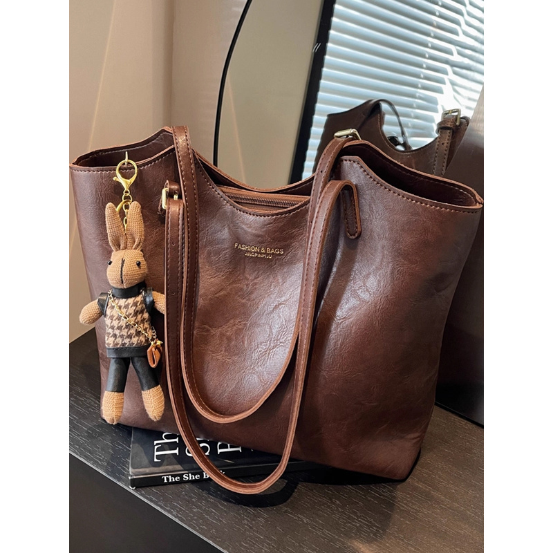 ckitty it秋冬2025超火通勤包包日常通勤百搭大包女大容量托特包