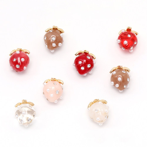 日本进口树脂草莓镶钻珍珠吊坠