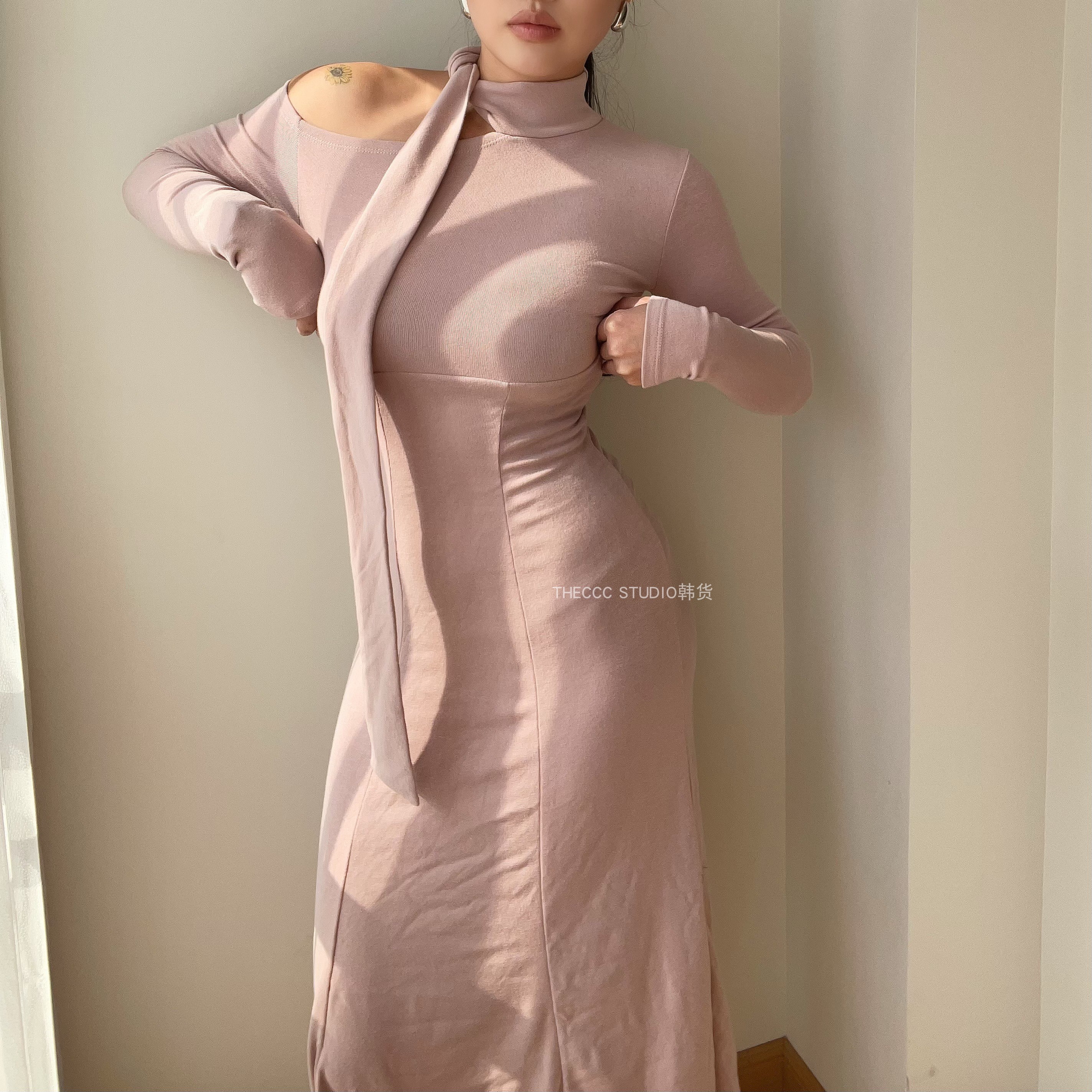 现 韩货代购 优雅女人味系带露肩包臀连衣裙鱼尾中长裙