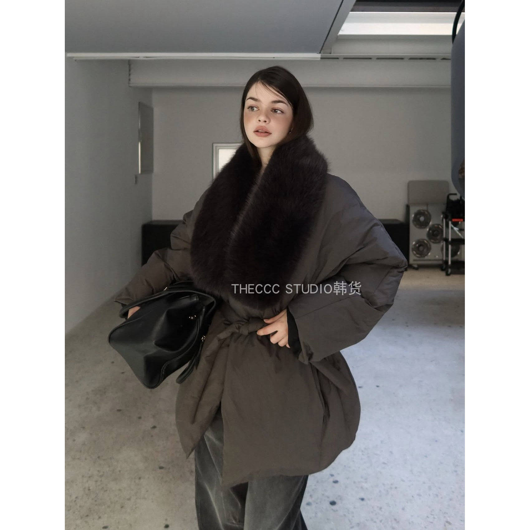 现 韩货代购 冬 绑带加厚 毛领V领羽绒服外套