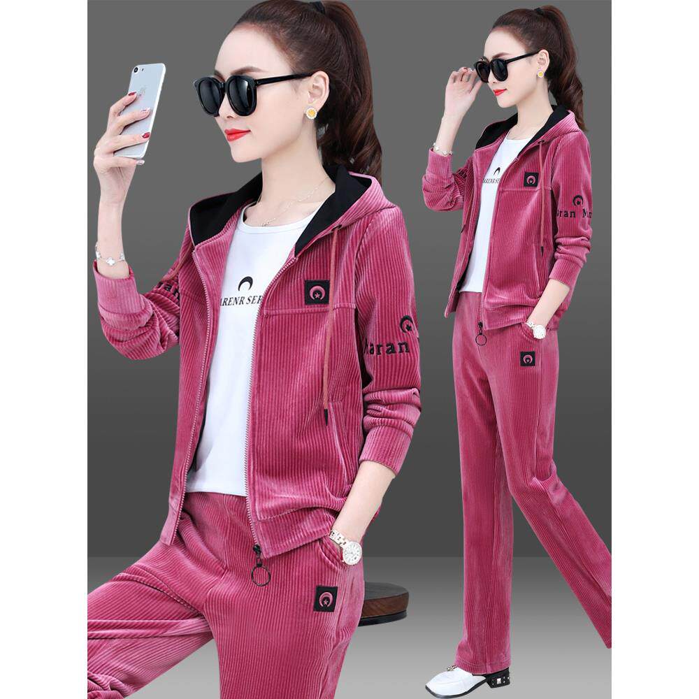 妈妈运动服套装女2026春秋季时尚金丝绒条绒开衫连帽休闲三件套