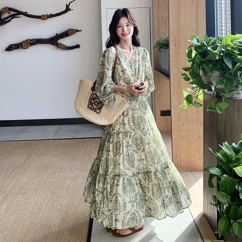 度假风甜美绿色碎花连衣裙女夏2025新款显瘦法式气质独特漂亮长裙,女装连衣裙,芭图娜