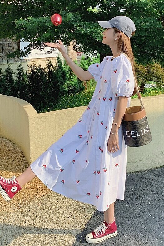 白色泡泡袖碎花连衣裙女2025夏季新款韩系甜美减龄气质温柔风长裙,女装连衣裙,芭图娜