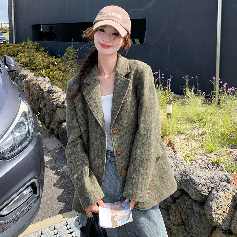 大货已出！50羊毛森林绿人字呢西装外套B260-3583-P165K238,女装西装,芭图娜