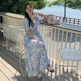 蓝色绝美泡泡袖碎花裙女中长款2024夏季新款法式显瘦温柔风连衣裙，女装连衣裙，芭图娜