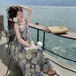 法式复古波西米亚度假风吊带长裙女夏新款森系别致茶歇显瘦连衣裙图片