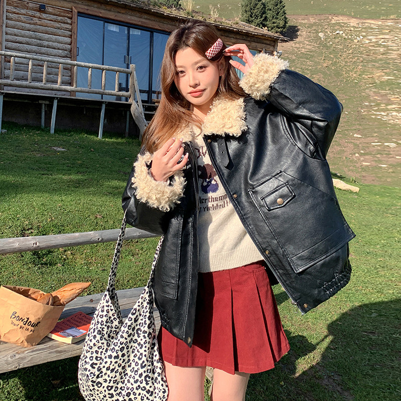 现货有买家秀！托斯卡纳卷毛拼接皮90羽绒外套260-3700-P255K358,女装羽绒服,芭图娜