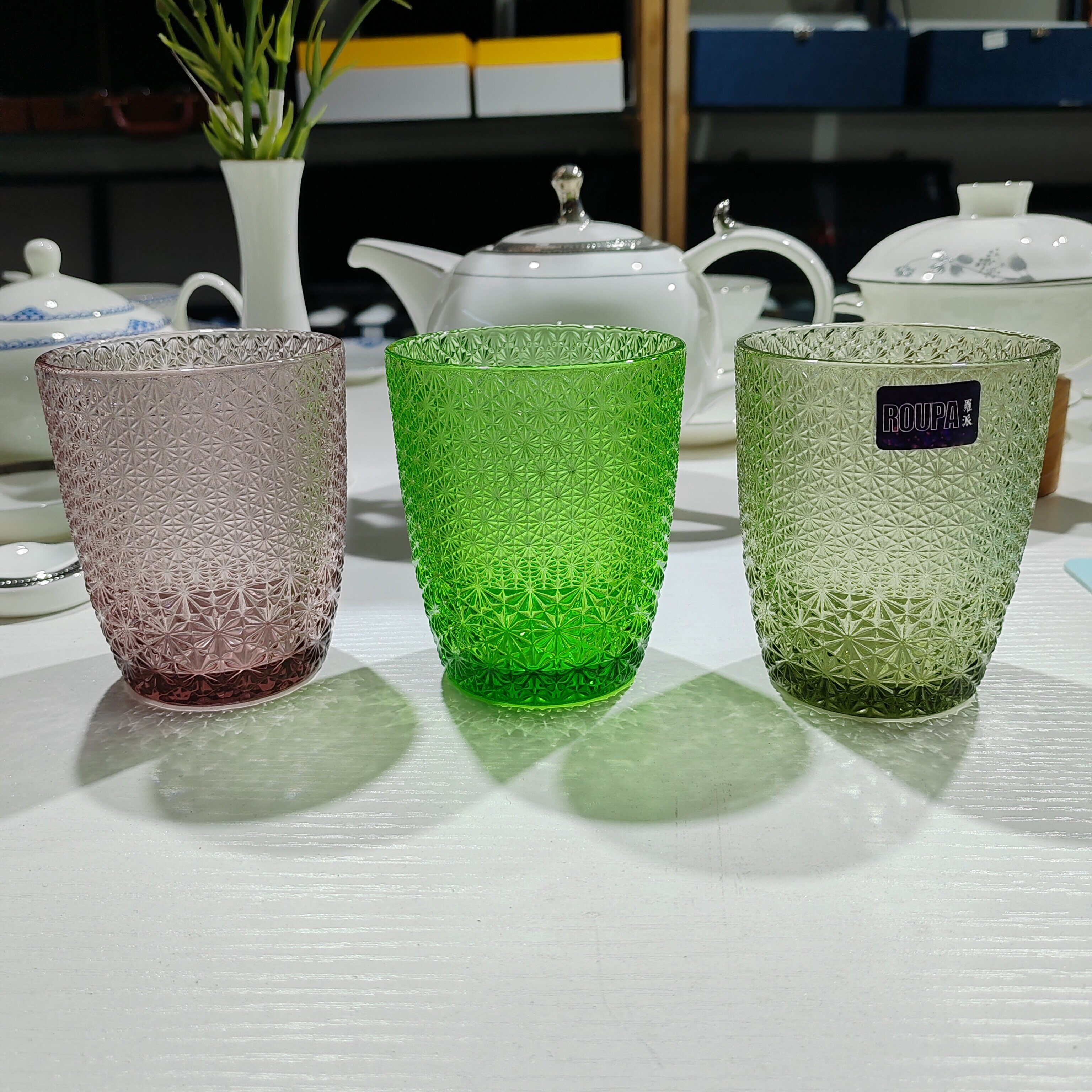 ROUPA罗派复古雕刻彩色玻璃杯酒店民宿家用餐厅水杯牛奶杯饮料杯