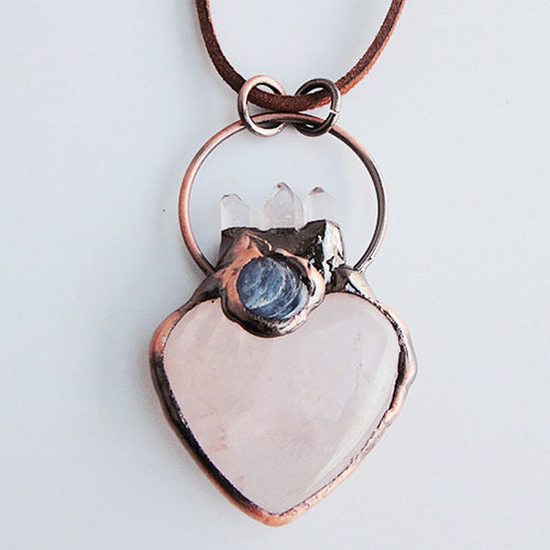 水晶柱项链价格 水晶柱项链图片 星期三