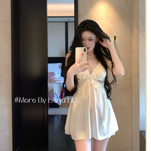 LAria蔷薇预谋  冰丝性感睡裙2026新夏纯欲蕾丝吊带睡衣女家居服