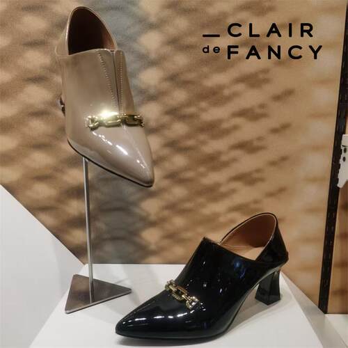 CLAIR de FANCY新款漆皮舒适粗跟时尚尖头通勤百搭单鞋1659846