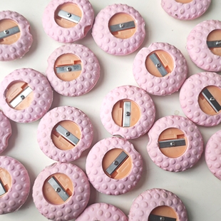 粉色圆形卷笔刀12个M1 063